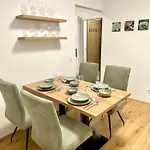 Appartement Grimming View I - Zentral In Tauplitz, Nahe Sessellift, Bergblick & Parkplatz *