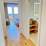 Grimming View I - Zentral In Tauplitz, Nahe Sessellift, Bergblick & Parkplatz * Tauplitz