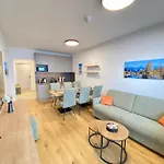 Appartement Grimming View I - Zentral In Tauplitz, Nahe Sessellift, Bergblick & Parkplatz