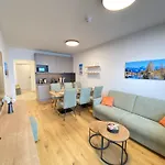 Appartement Grimming View I - Zentral In Tauplitz, Nahe Sessellift, Bergblick & Parkplatz
