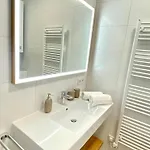 Appartement Grimming View I - Zentral In Tauplitz, Nahe Sessellift, Bergblick & Parkplatz Tauplitz