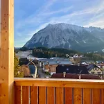 Grimming View I - Zentral In Tauplitz, Nahe Sessellift, Bergblick & Parkplatz Appartement