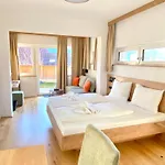 Appartement Grimming View I - Zentral In Tauplitz, Nahe Sessellift, Bergblick & Parkplatz *