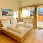 Grimming View I - Zentral In Tauplitz, Nahe Sessellift, Bergblick & Parkplatz *