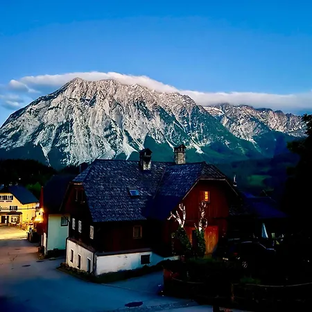 Grimming View I - Zentral In Tauplitz, Nahe Sessellift, Bergblick & Parkplatz Appartamento Tauplitz