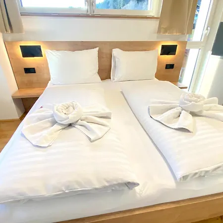 Grimming View I - Zentral In Tauplitz, Nahe Sessellift, Bergblick & Parkplatz * Tauplitz