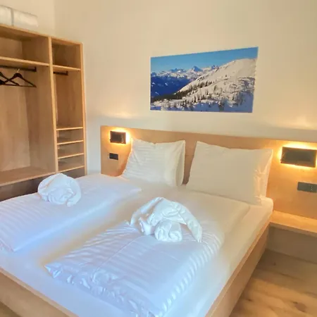 شقة Grimming View I - Zentral In Tauplitz, Nahe Sessellift, Bergblick & Parkplatz توبليتز