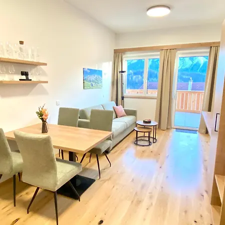 Grimming View I - Zentral In Tauplitz, Nahe Sessellift, Bergblick & Parkplatz *