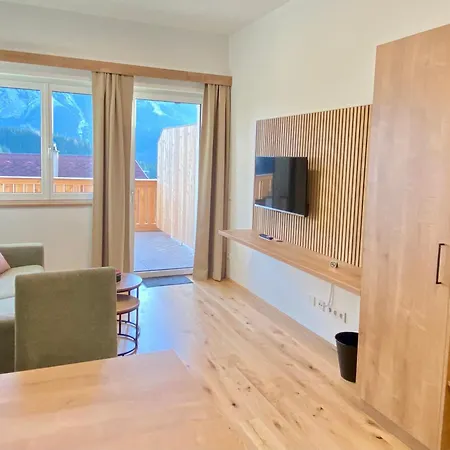 Grimming View I - Zentral In Tauplitz, Nahe Sessellift, Bergblick & Parkplatz توبليتز