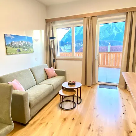 Grimming View I - Zentral In Tauplitz, Nahe Sessellift, Bergblick & Parkplatz *