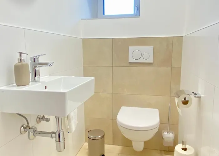 Grimming View I * توبليتز